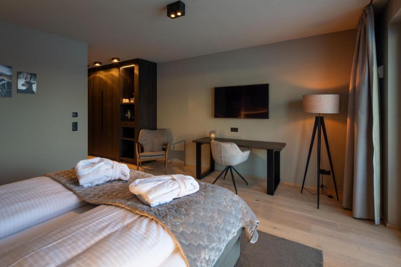 Double Room,1380114071:JPEG